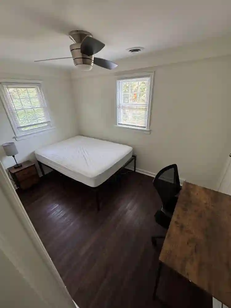 3 BR in Richmond