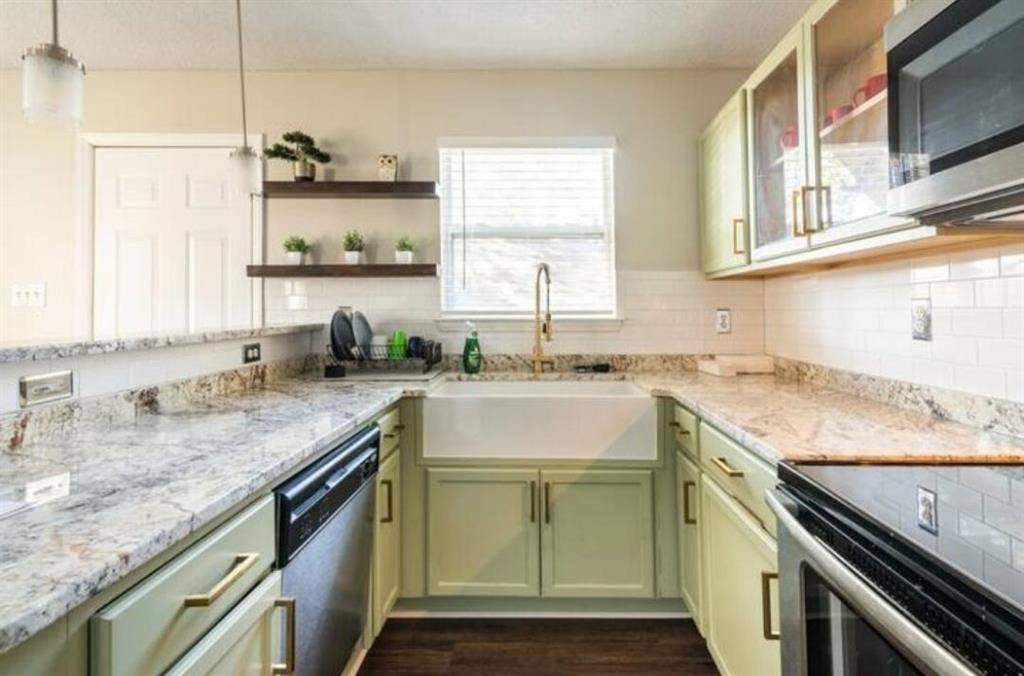 1 BR in Charlotte