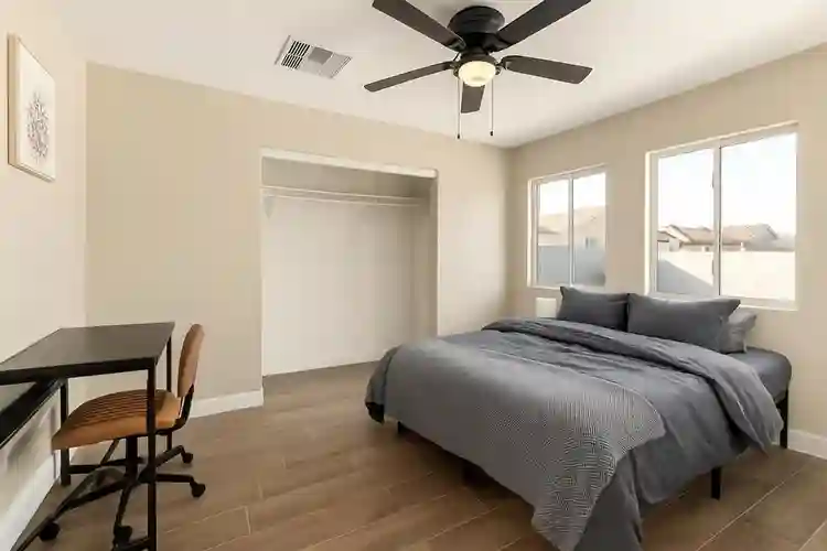 3 BR in Phoenix