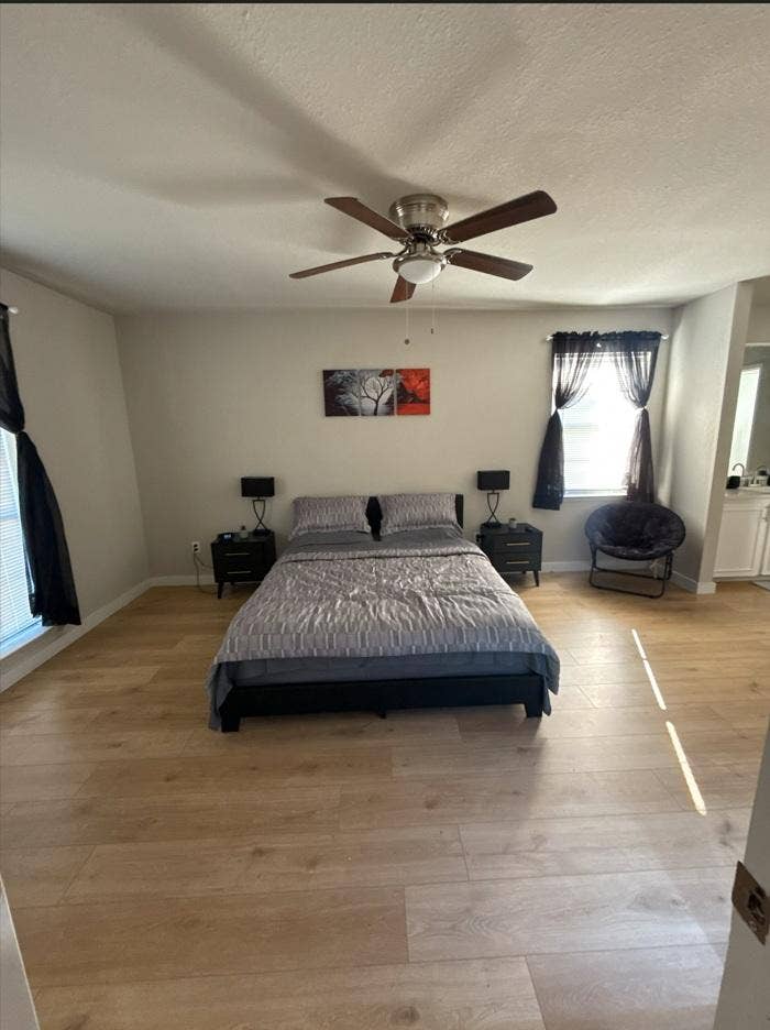 5 BR in Garland