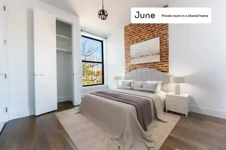 4 BR in New York City