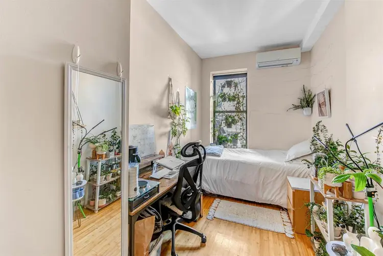 SUN-FILLED HARLEM BROWNSTONE