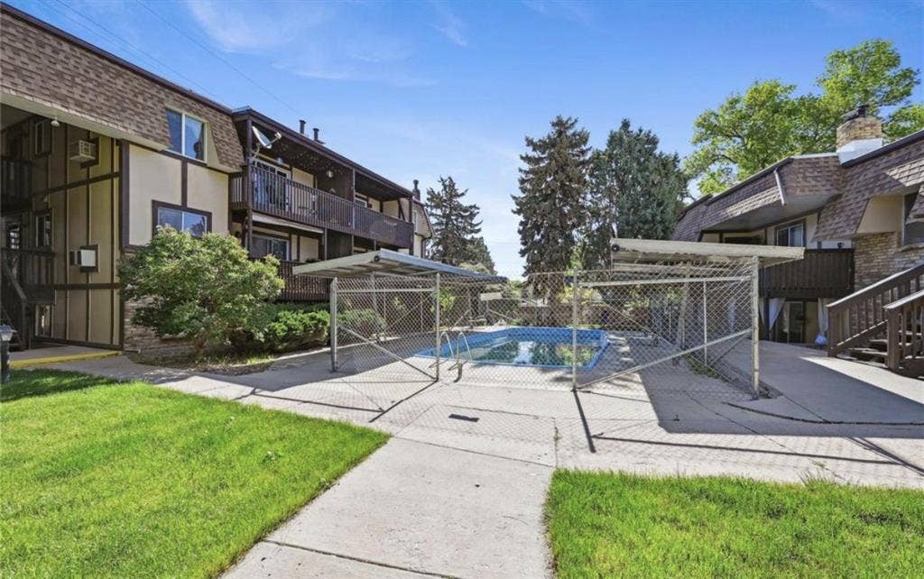 🏡  Condo in Lakewood, CO for rent