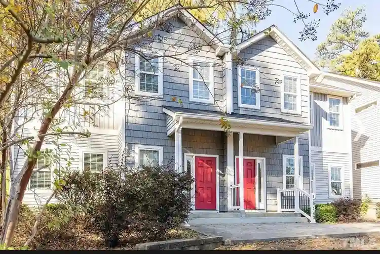 4 BR in Raleigh