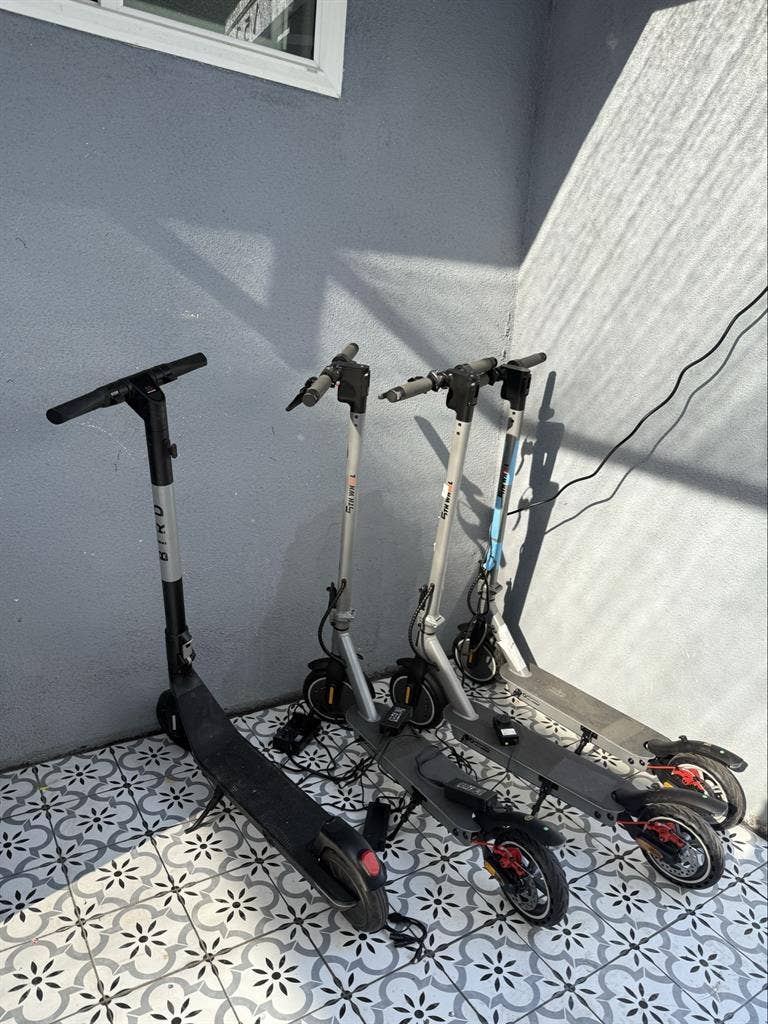 USC Master suite GATED PARKING DTLA