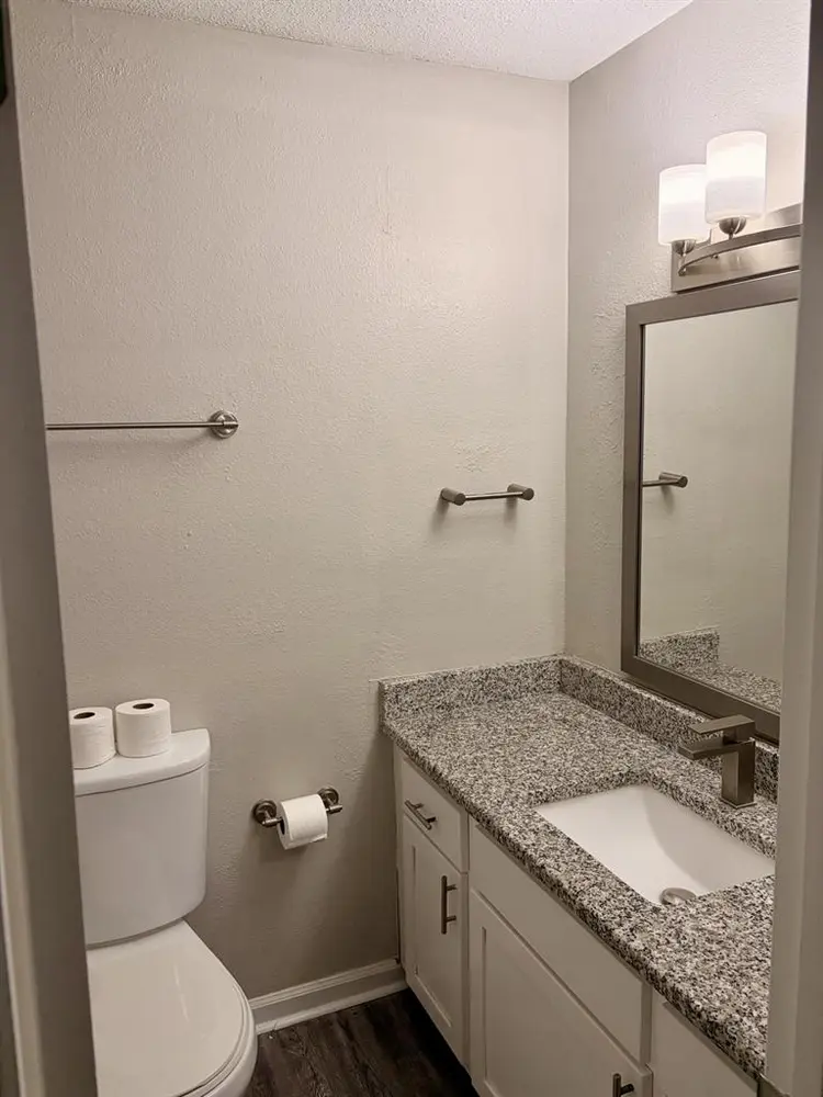 Private bedroom & bath