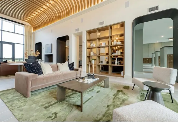 LEASE TAKEOVER - 1 MONTH FREE 🔥