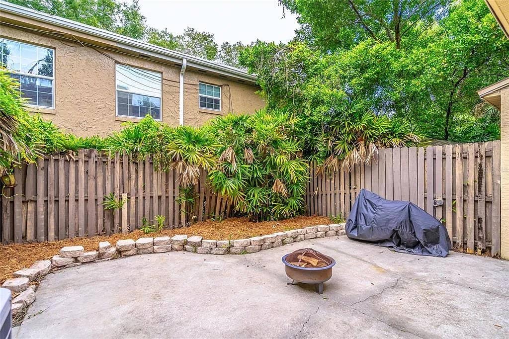 Room with Own Bathroom & Big Closet