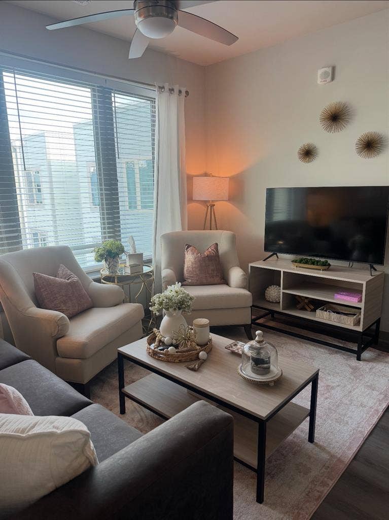 Immediate Sublease -Discounted Rate