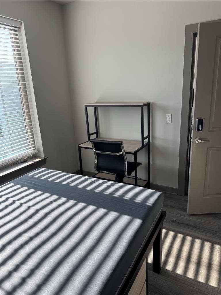 Immediate Sublease -Discounted Rate