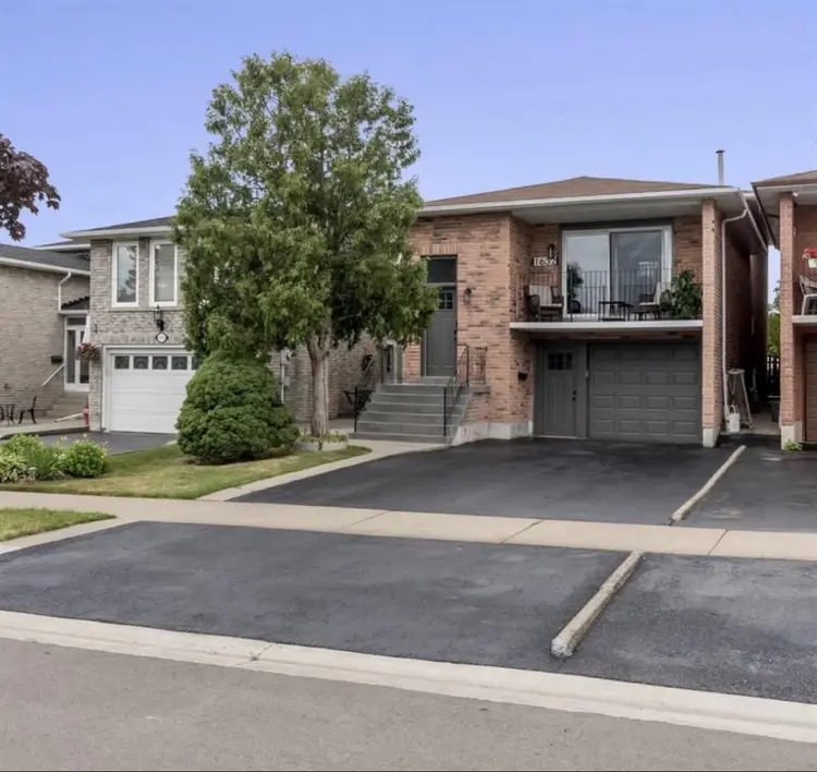 3 bedroom unit East Mississaugaa