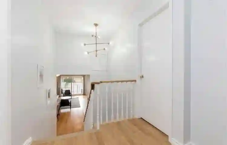 3 bedroom unit East Mississaugaa