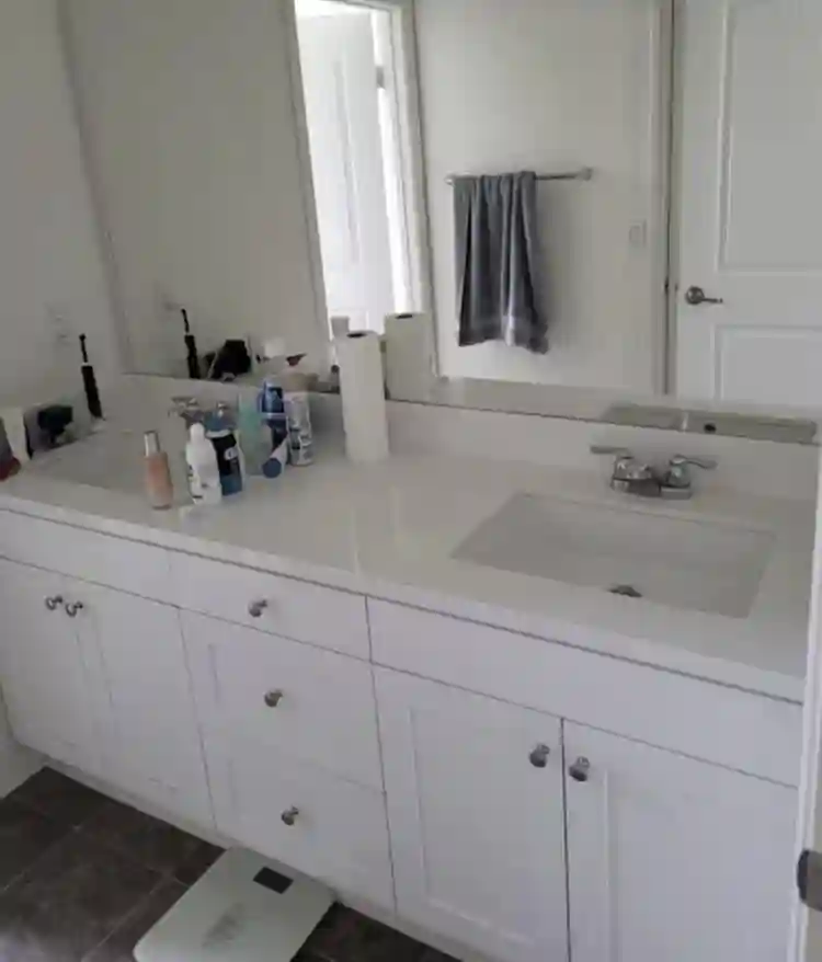 Spacious Bedroom in Chino