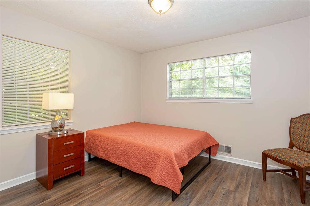 1 BR in Douglasville