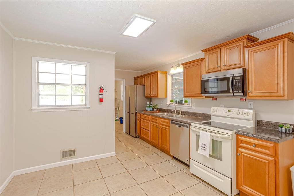 1 BR in Douglasville