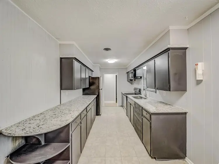 6 BR in Dallas