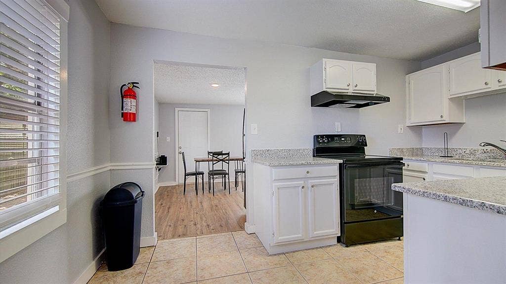 5 BR in Tampa