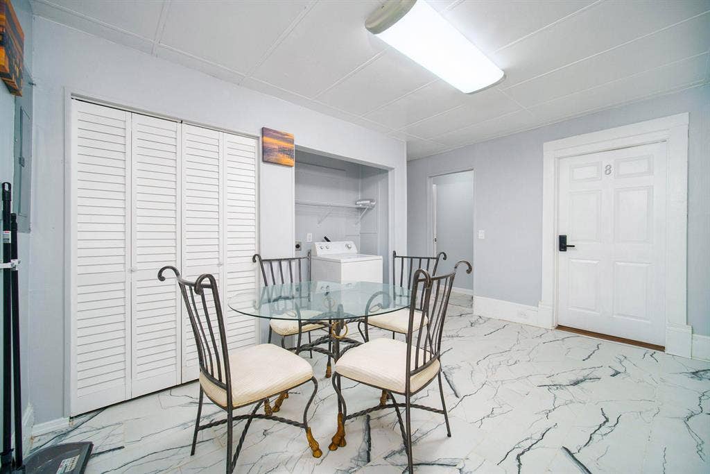 8 BR in Jacksonville