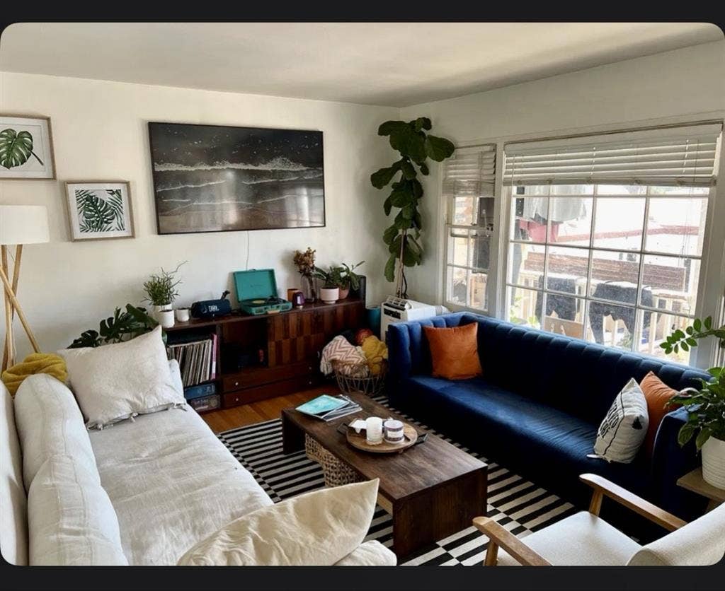 Room available steps from the beach