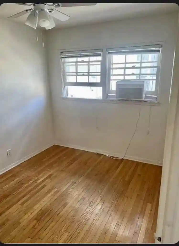 Room available steps from the beach