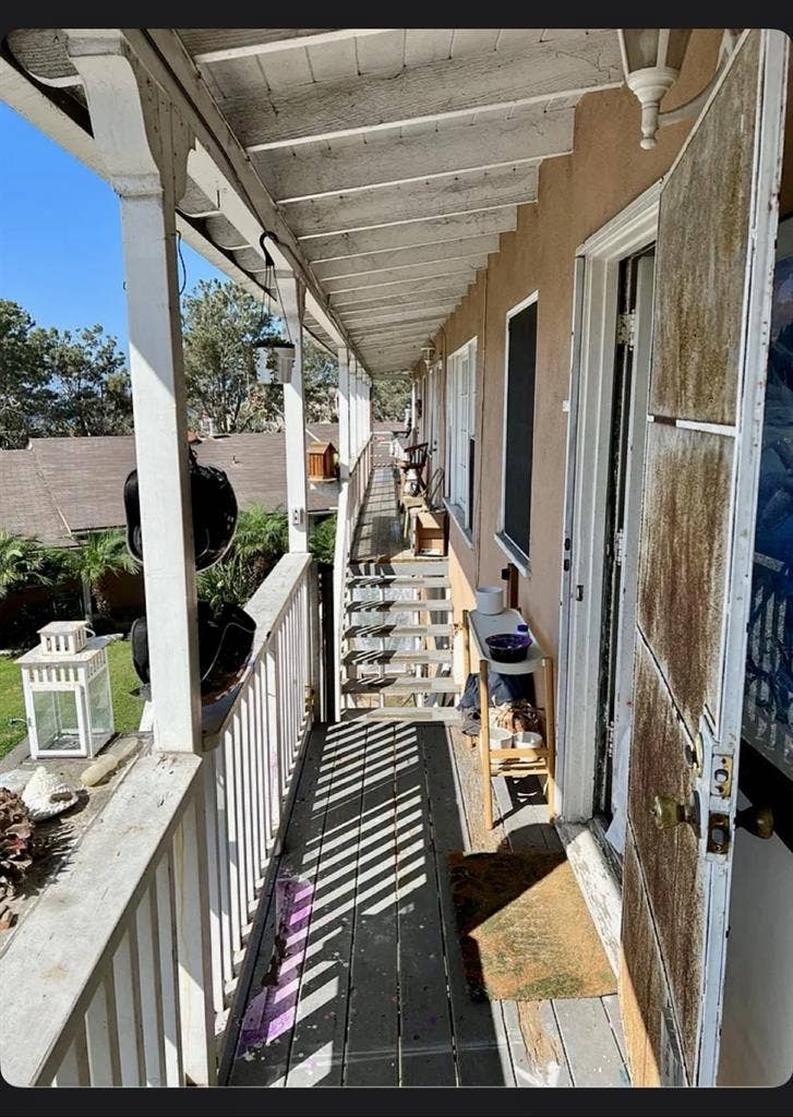 Room available steps from the beach