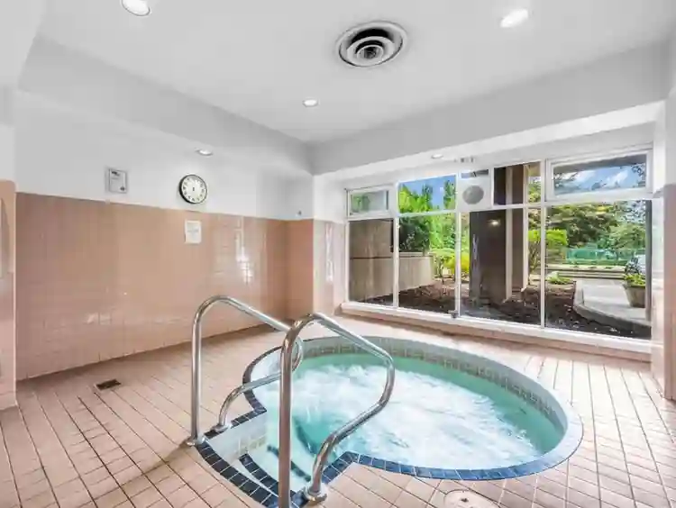 SHORT-TERM RENTAL: 1 BDR