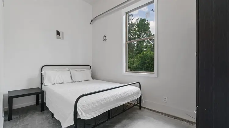6 BR in Atlanta