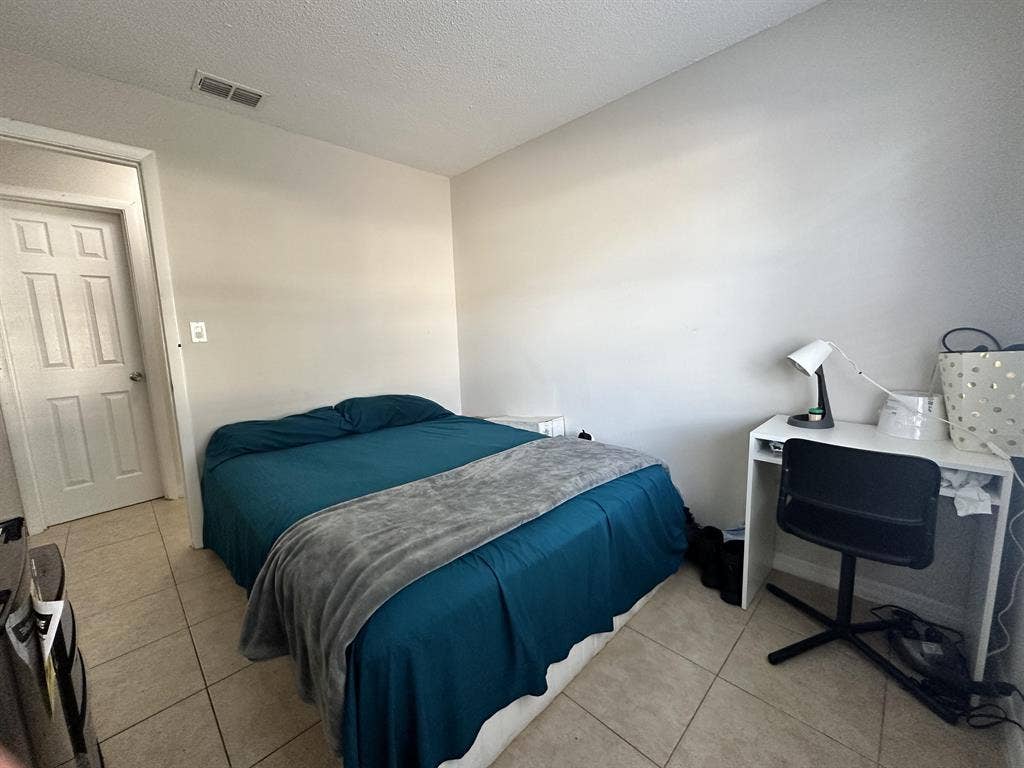 5 BR in Orlando