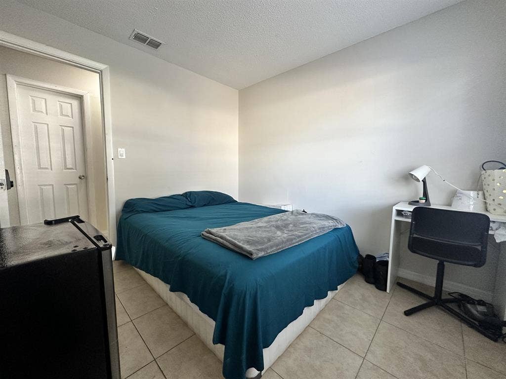 5 BR in Orlando