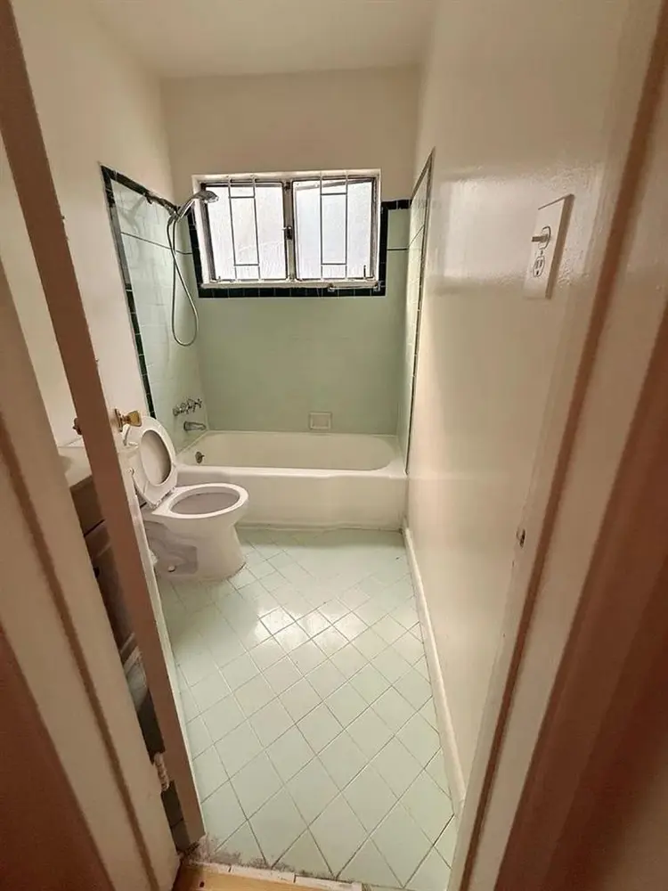 1 BEDROOM APARTMENT FOR RENT
