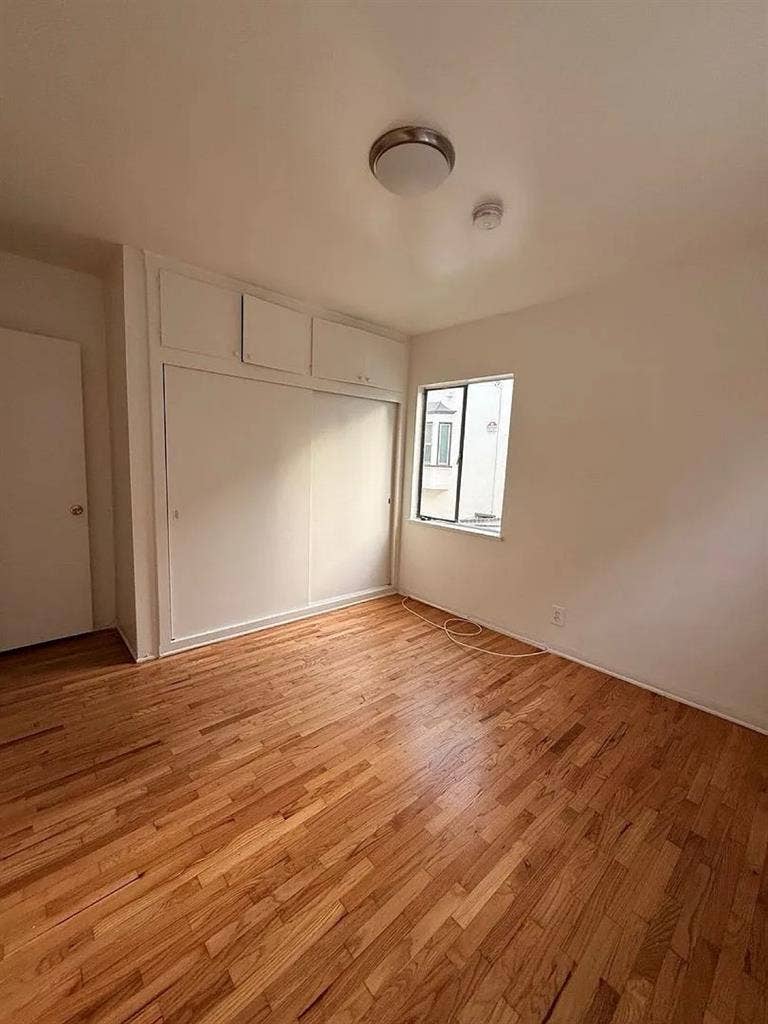 1 BEDROOM APARTMENT FOR RENT