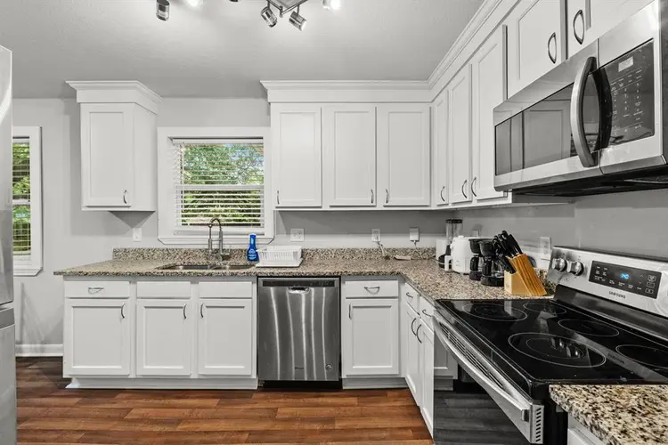 6 BR in Jacksonville