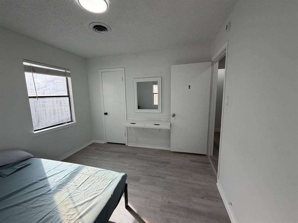 7 BR in Grand Prairie