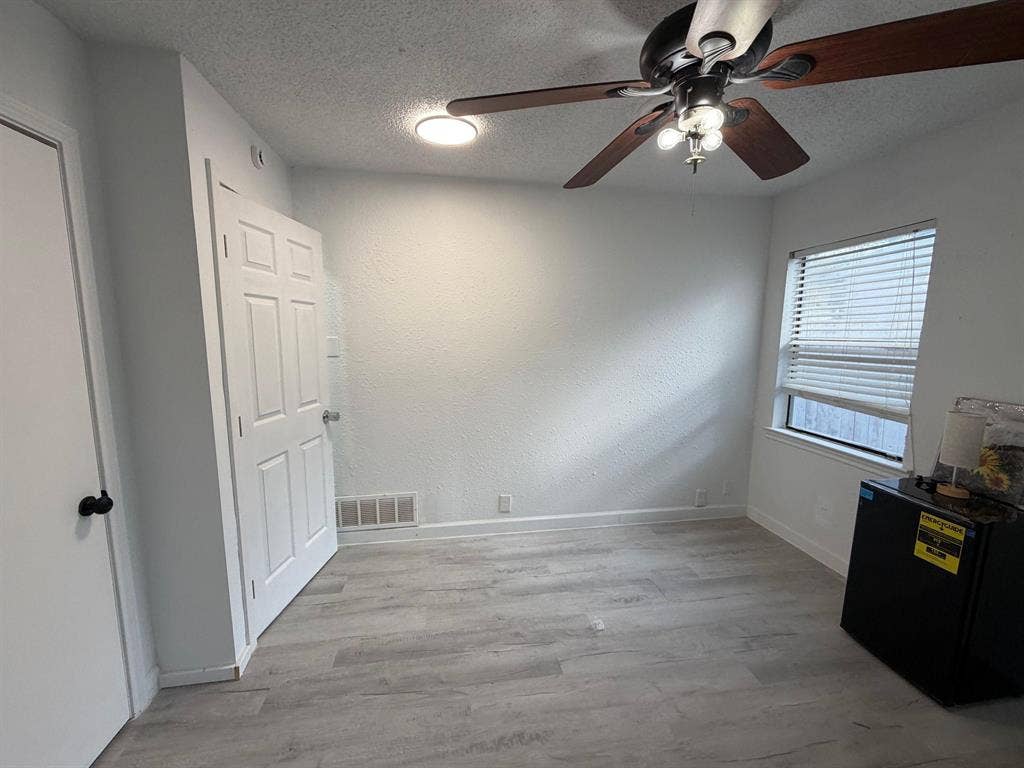 7 BR in Grand Prairie