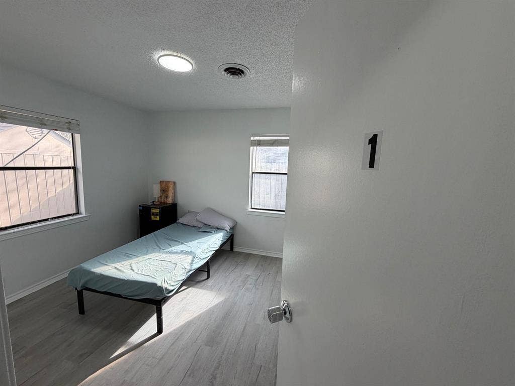 7 BR in Grand Prairie