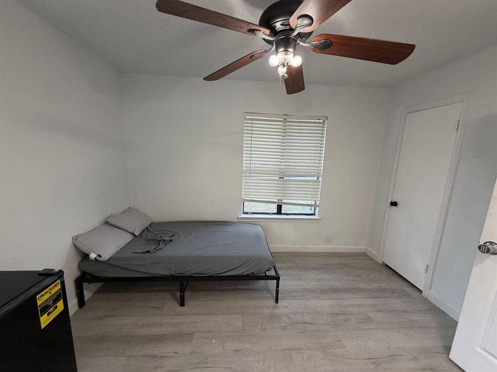 7 BR in Grand Prairie