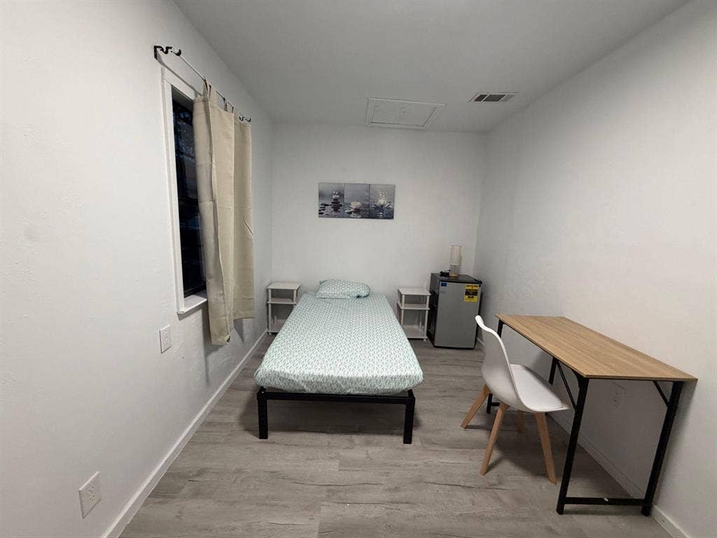7 BR in Grand Prairie