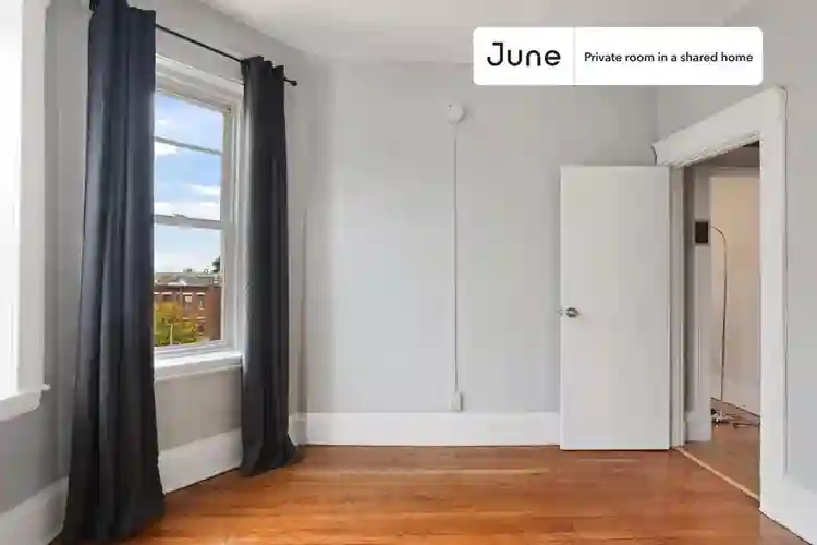 4 BR in Boston