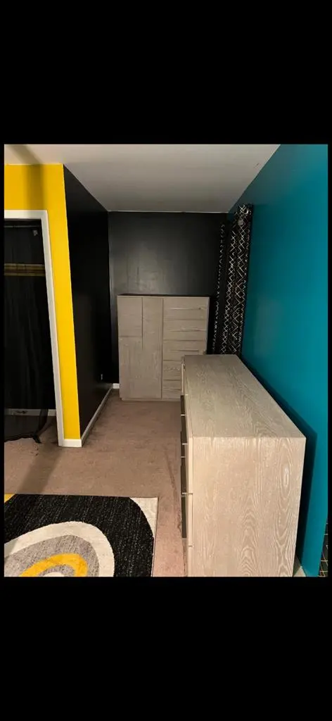 Furnished room townhome downtown