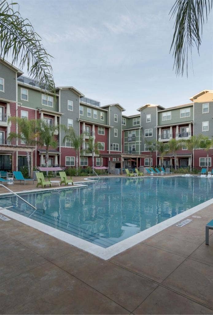 Fully furnished studio