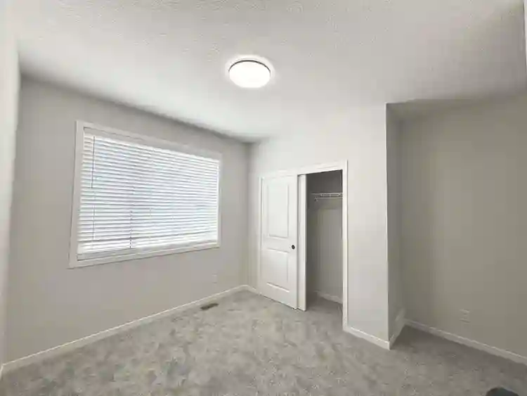 For rent main floor 2 beds and bath