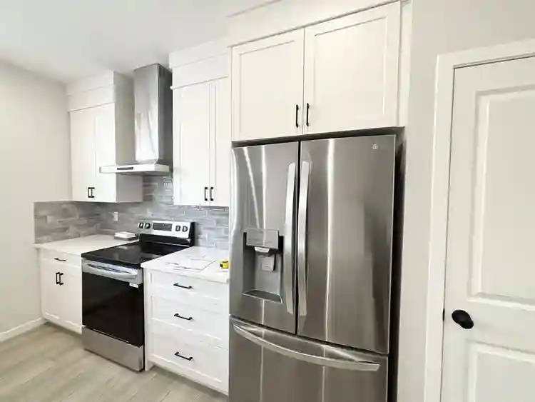 For rent main floor 2 beds and bath