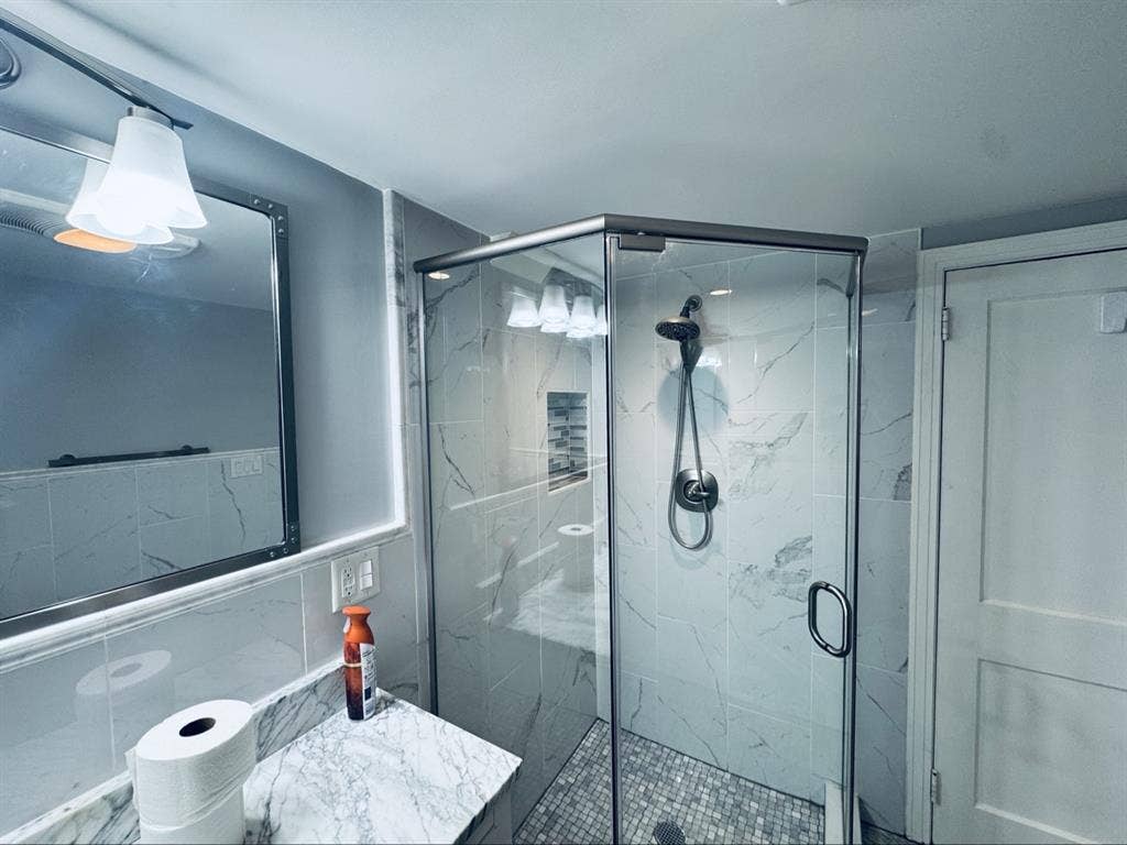 Private room for rent