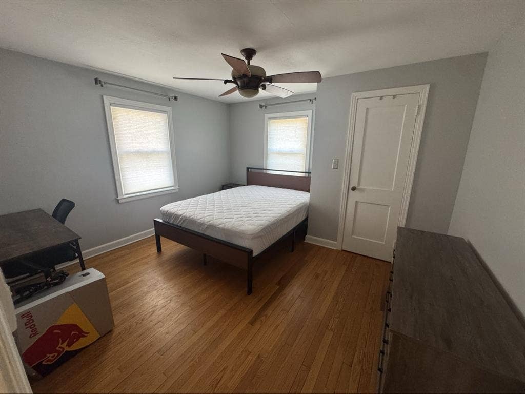 Private room for rent