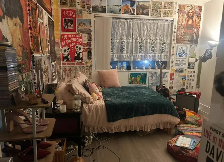 Looking for a roommate!