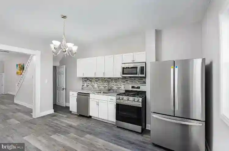 Room for Rent with Shared Bathroom