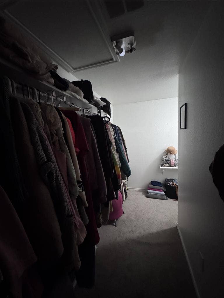 South ATX, room w private bathroom