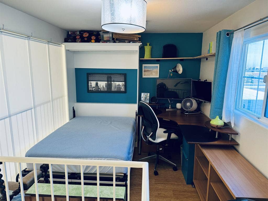 Furnished Bedroom Ba + LOFT