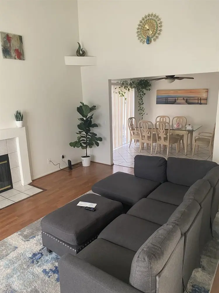 Furnished room and
private bathroom