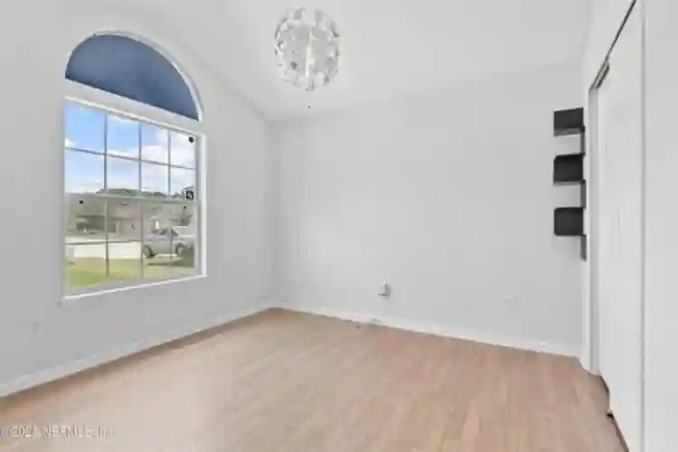 ROOM FOR RENT Bedroom Bathr